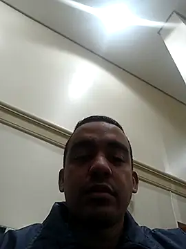morenogostoso29 stripchat live cam model