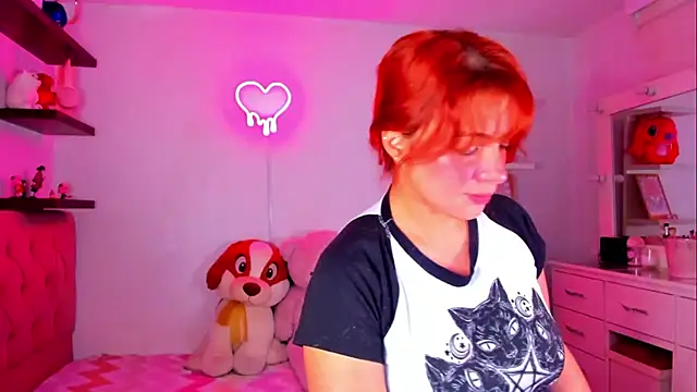 Vannessa__Shy stripchat live cam model