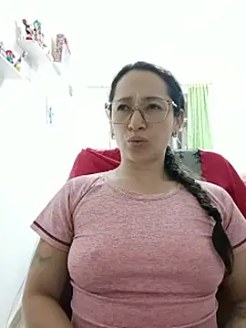emilypoppy3 stripchat live cam model