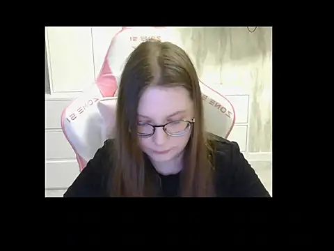 Elvirada stripchat live cam model