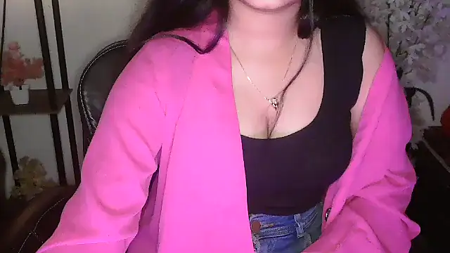 Nancy_rai stripchat live cam model