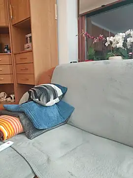 Leutasch2019 stripchat live cam model