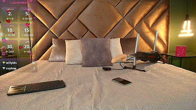 Rache_Roth stripchat live cam model