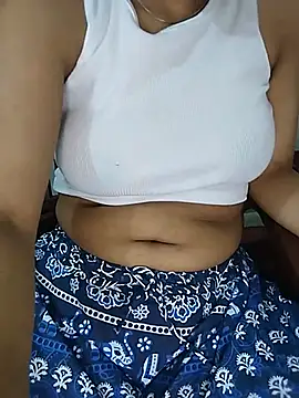 Sapna_44 stripchat live cam model