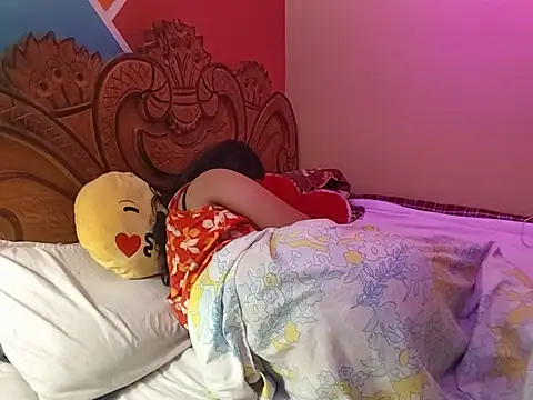 Exclusive_nisha stripchat live cam model