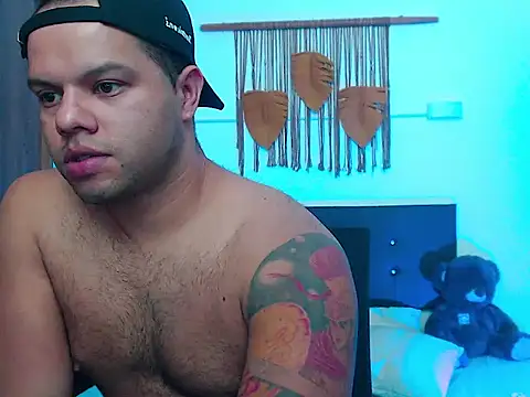 Black_adams_ stripchat live cam model