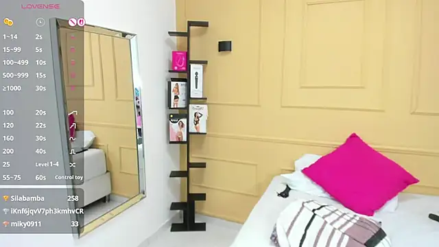 CATIAJONES stripchat live cam model
