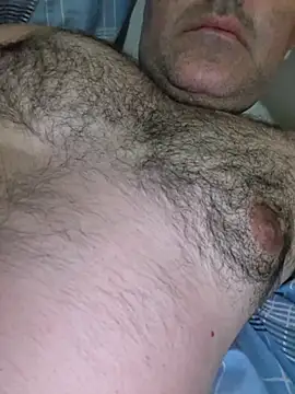 LeoMaduroSP stripchat live cam model