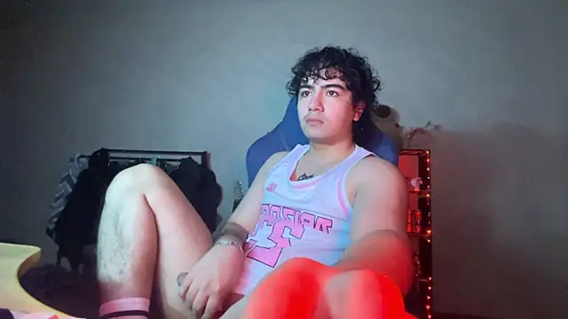 _ELIGOS_ stripchat live cam model