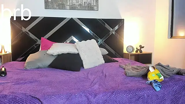 scarlettprinces stripchat live cam model