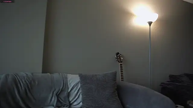 MissKatieBell stripchat live cam model