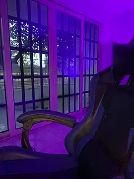 Hana-Parker stripchat live cam model