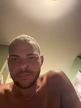 Coupledownsouth stripchat live cam model