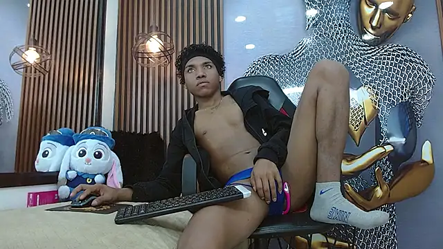 AlessandroBlack_ stripchat live cam model