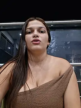 girl_milk1 stripchat live cam model