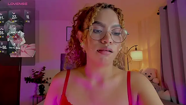 OxanaFedorova1- stripchat live cam model