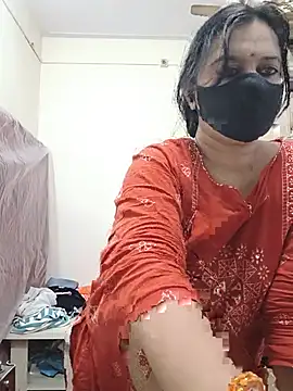 spasyQueen69 stripchat live cam model