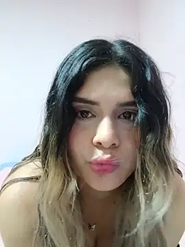 sharon_greey_ stripchat live cam model