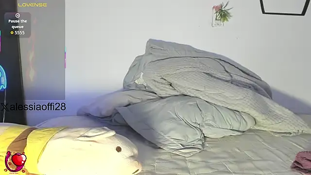 Alessia28_ stripchat live cam model