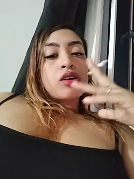 kiara_sex stripchat live cam model