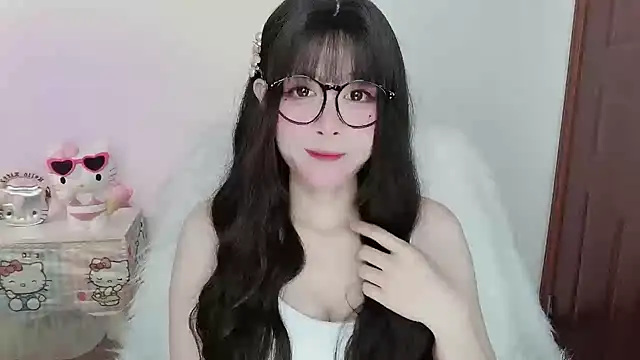 -zhuzhu-999- stripchat live cam model