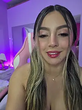 CelesteBlaze_ stripchat live cam model