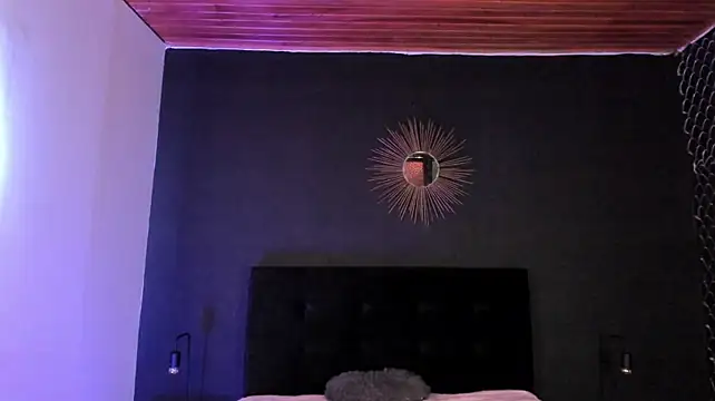 Eimy_Bloom_ stripchat live cam model