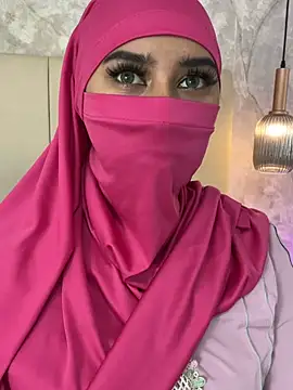 Daksha_a stripchat live cam model