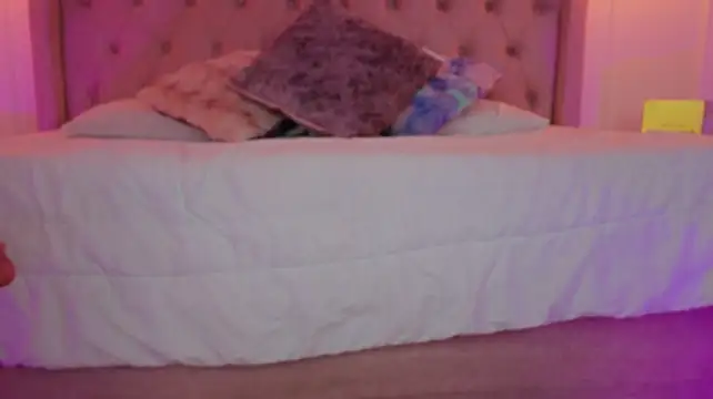 Leaa_Cox stripchat live cam model