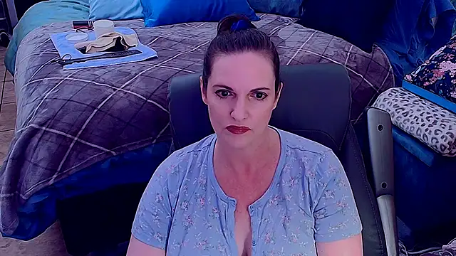 ninajaymes stripchat live cam model