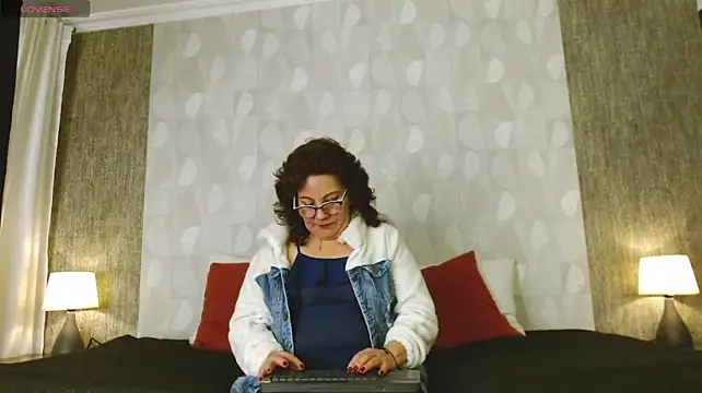 Rosalie_Durand stripchat live cam model