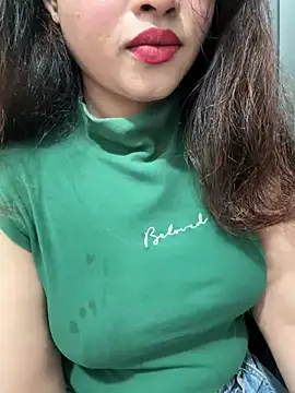 Yours_riya11 stripchat live cam model
