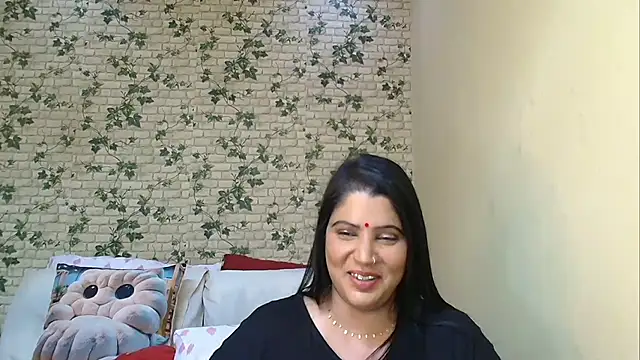 XIndianintimacy stripchat live cam model
