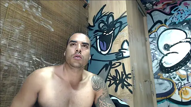 Justin_Frank stripchat live cam model