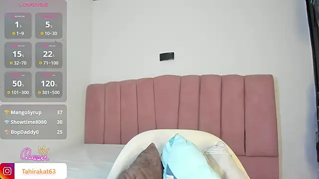 Tahira_21_ stripchat live cam model