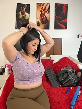 karenlennox1 stripchat live cam model
