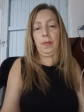 Estefania_Arce stripchat live cam model