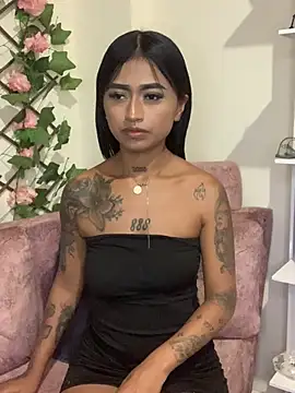 Dirty_isabella18 stripchat live cam model