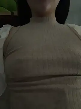Clara8899 stripchat live cam model