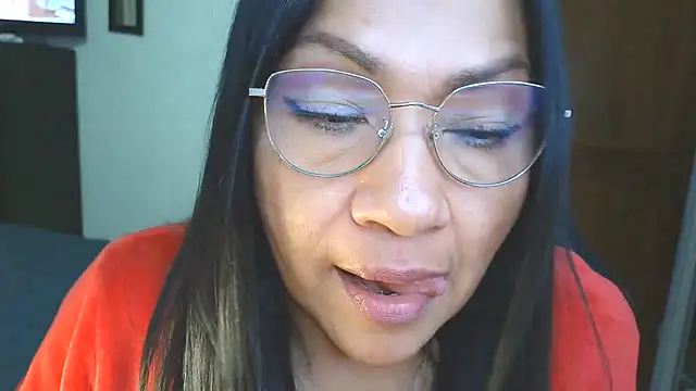 LissafeetHott stripchat live cam model