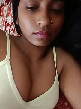 Rani-8788 stripchat live cam model