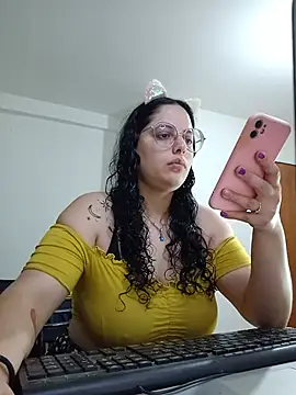 babyluna939 stripchat live cam model