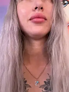 TeaseBabeXXX stripchat live cam model