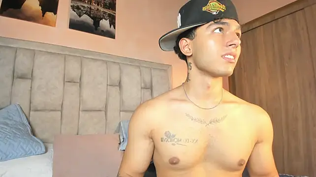 Kairoxxx_ stripchat live cam model