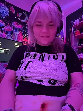 Cutiepiespanks stripchat live cam model