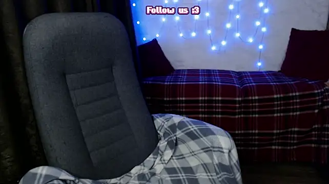 MilanaThorn stripchat live cam model