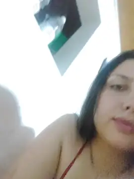 Bella_Karoline stripchat live cam model