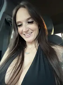 Kate-Paul stripchat live cam model