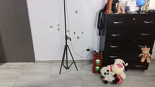 thomascooper7 stripchat live cam model