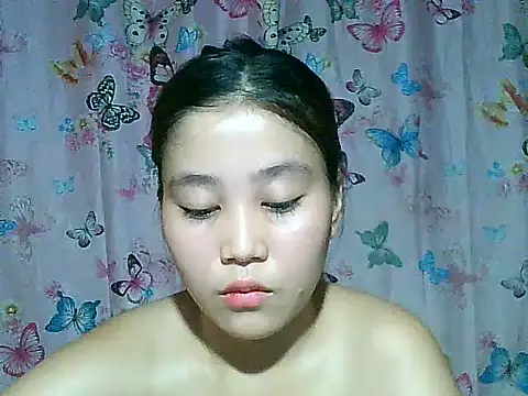 SexyAsianPussy4u stripchat live cam model